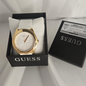 Reloj de dama Guess Blanco liso
